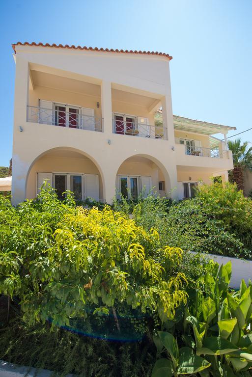 Villa Muses Poros Town Exterior photo